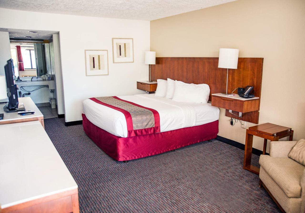 Ramada By Wyndham סדר סיטי מראה חיצוני תמונה