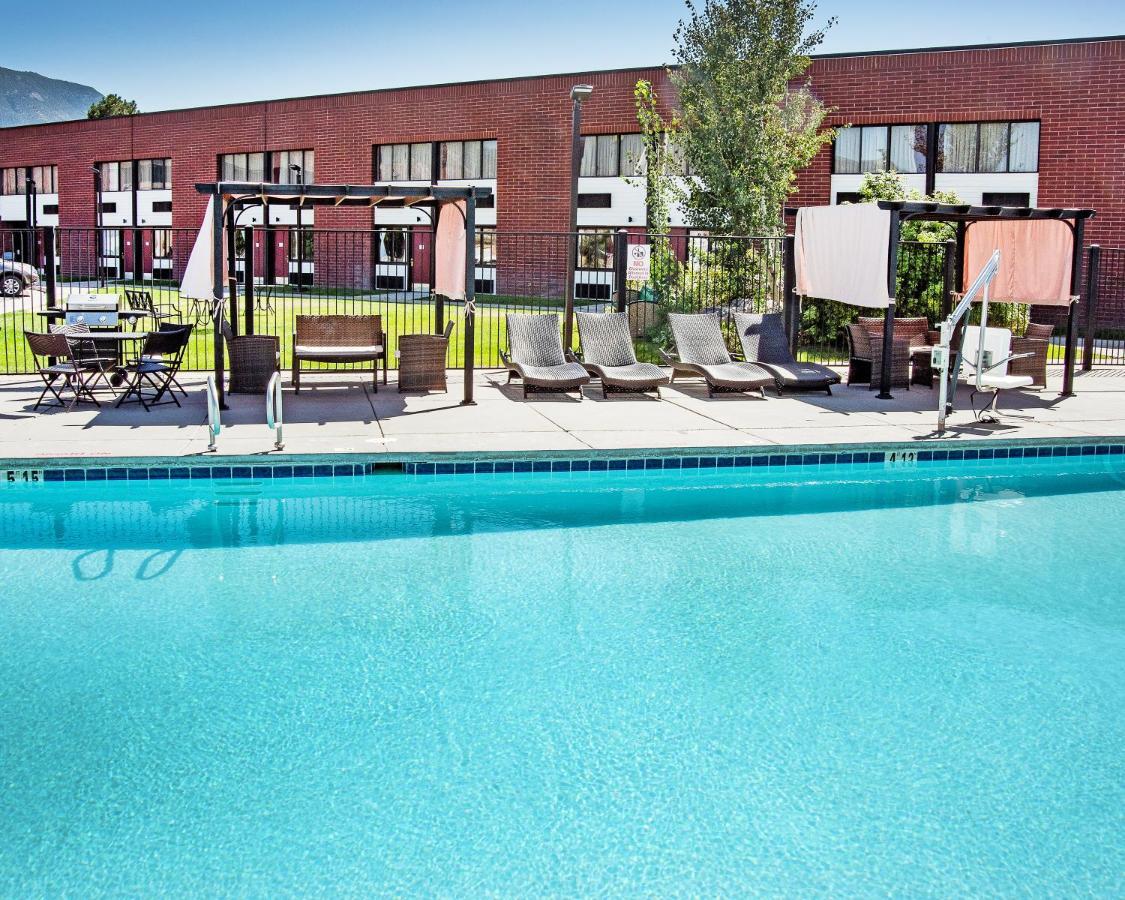 Ramada By Wyndham סדר סיטי מראה חיצוני תמונה
